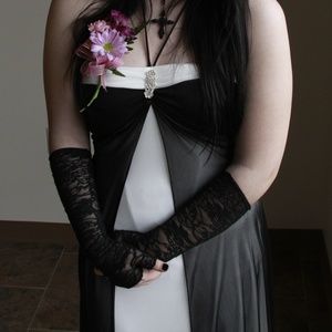 DEB white and black dress